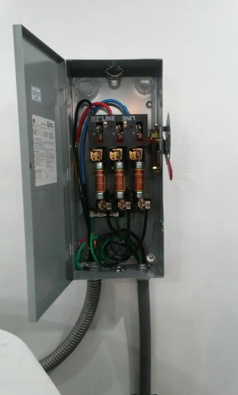 Three-phase disconnect switch installed for Smoke Detector Installation in West Hartford